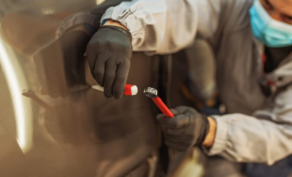 Hagelschadenreparatur